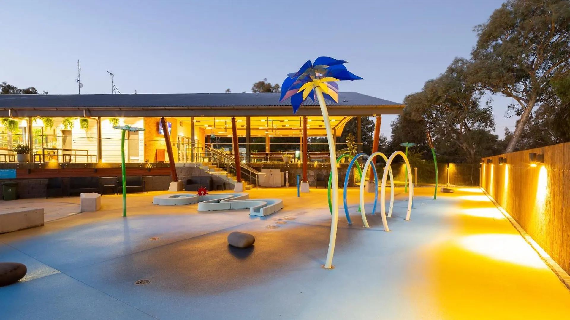 Alivio Tourist Park Canberra 4*,  Australia